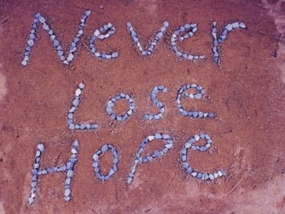 never-lost-hope-2636197_1920